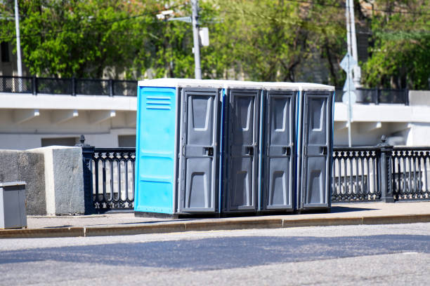 Portable Toilet Options We Offer in Holstein, IA
